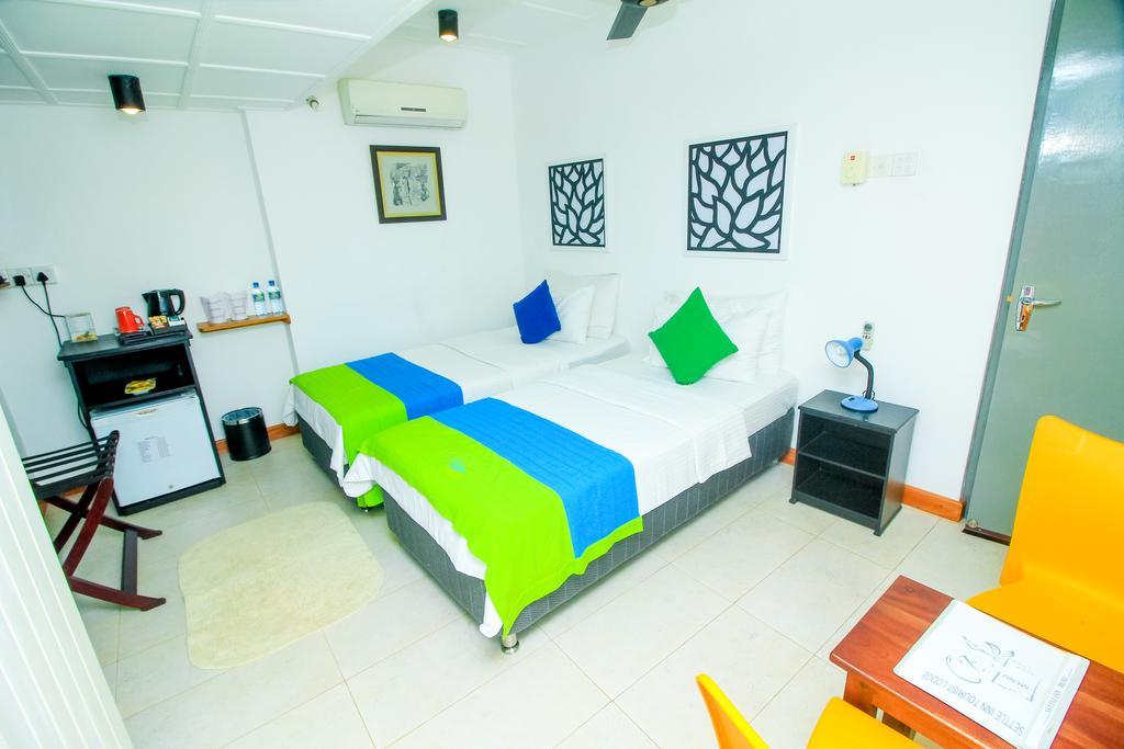 Settle Inn Tourist Lodge Kandy Quarto foto